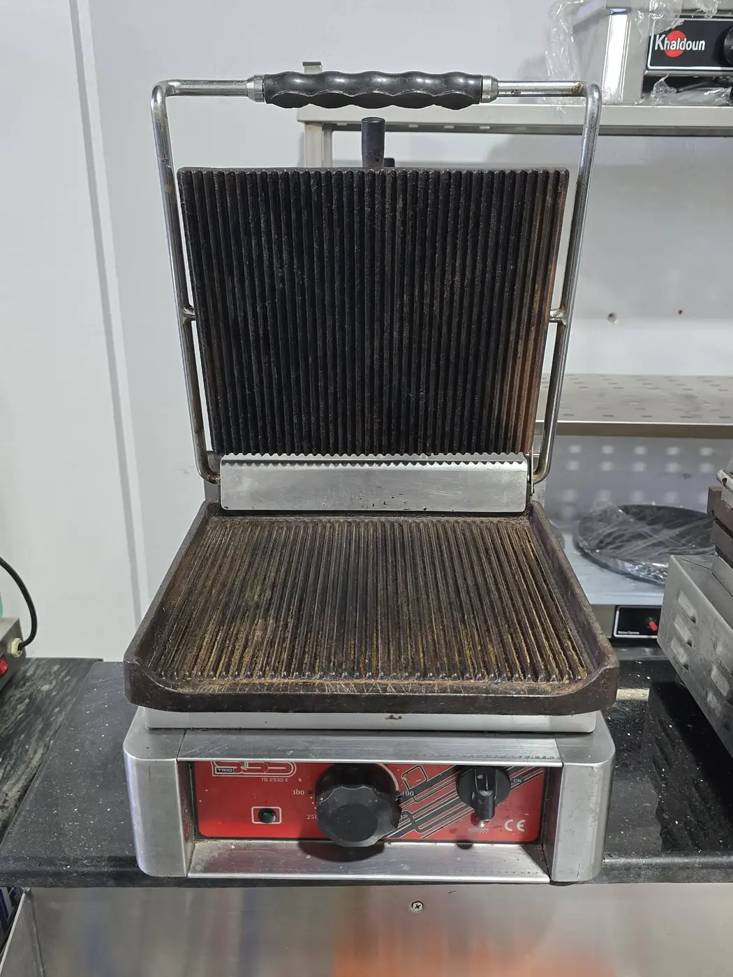 Presse à panini SGS TG 2530 E