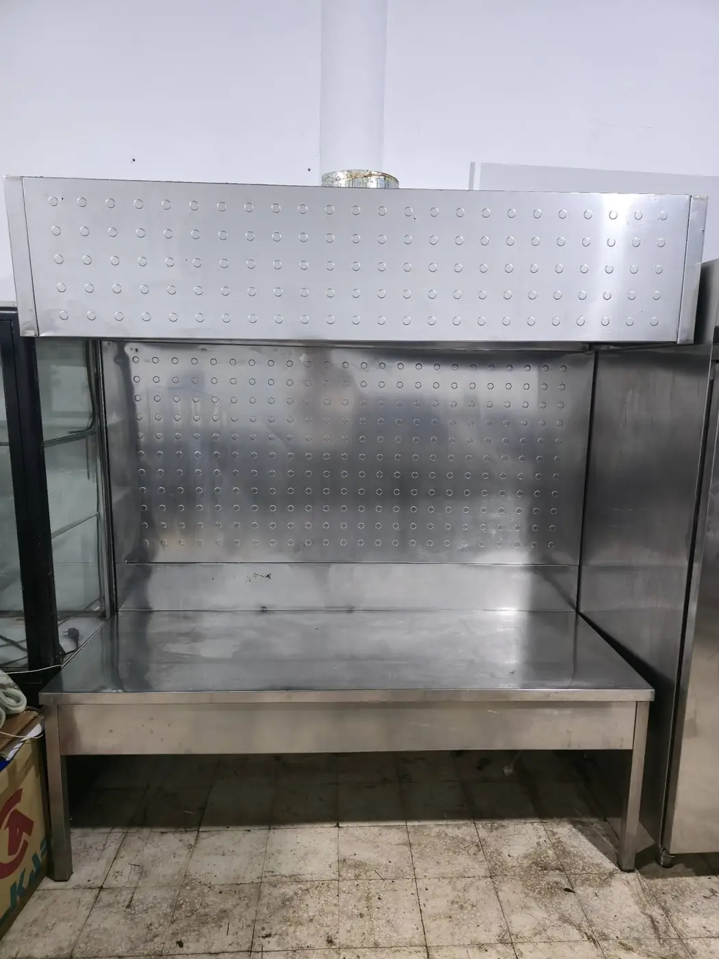Meuble pour snack — 2 m