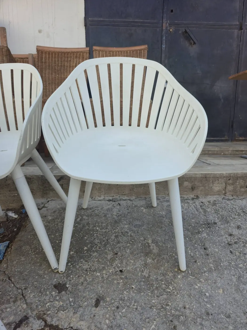 Lot de 9 chaises à pieds démontables
