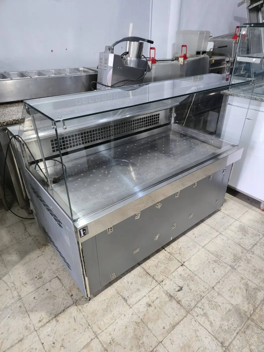 Vitrine réfrigérée Frigotechnique — 1,50 m