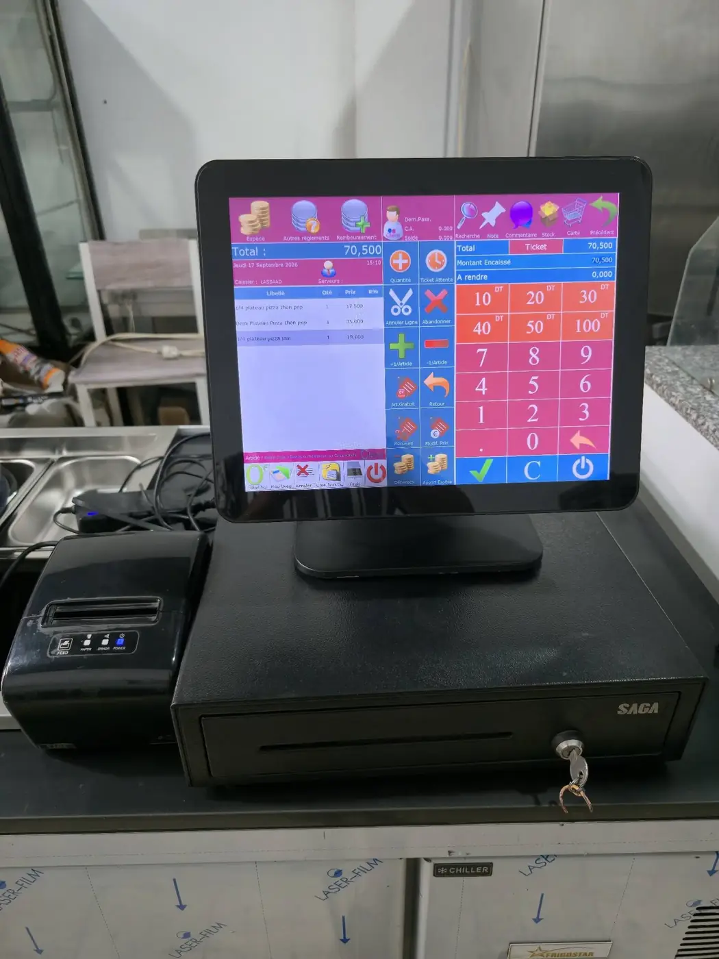 Système de caisse tactile avec imprimante