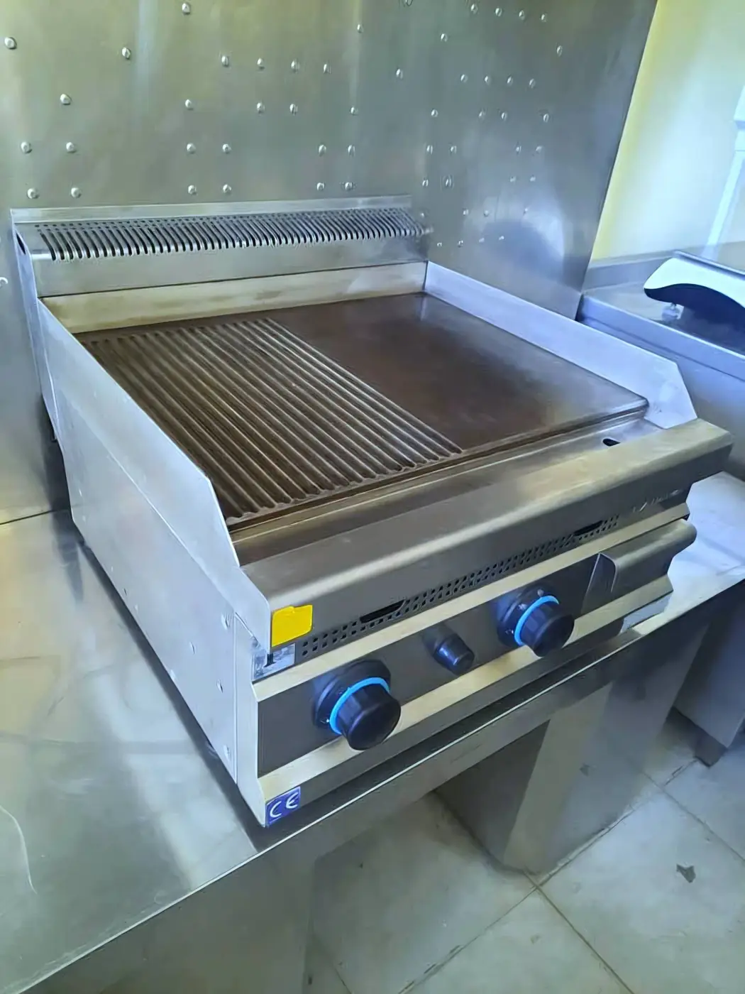 Plancha Turhan — 60 cm, plaque lisse et rainurée
